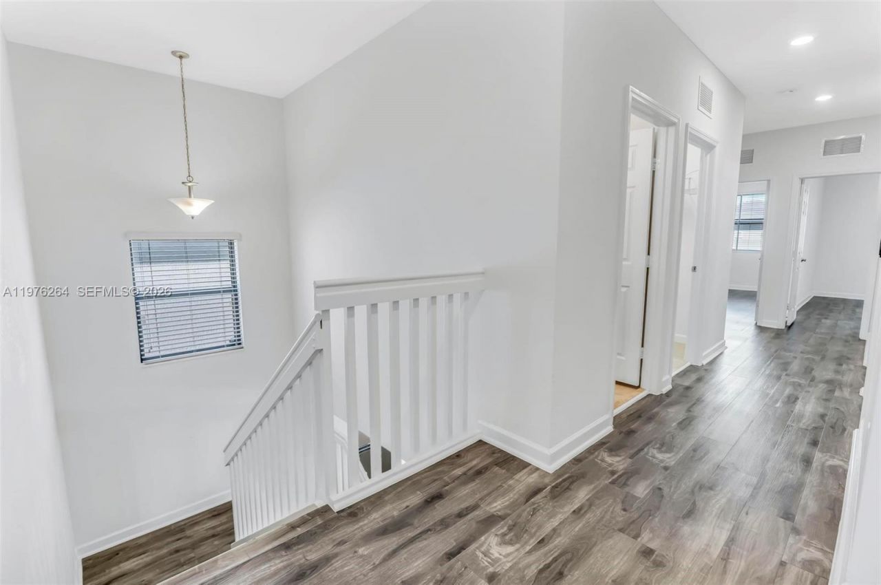 3440 W 100th Ter , Hialeah, FL 33018 Photo