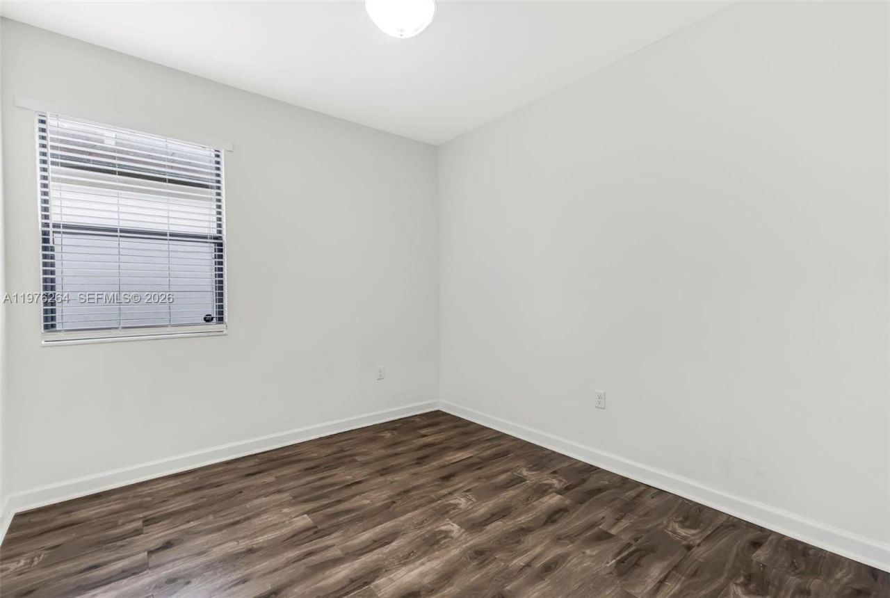 3440 W 100th Ter , Hialeah, FL 33018 Photo