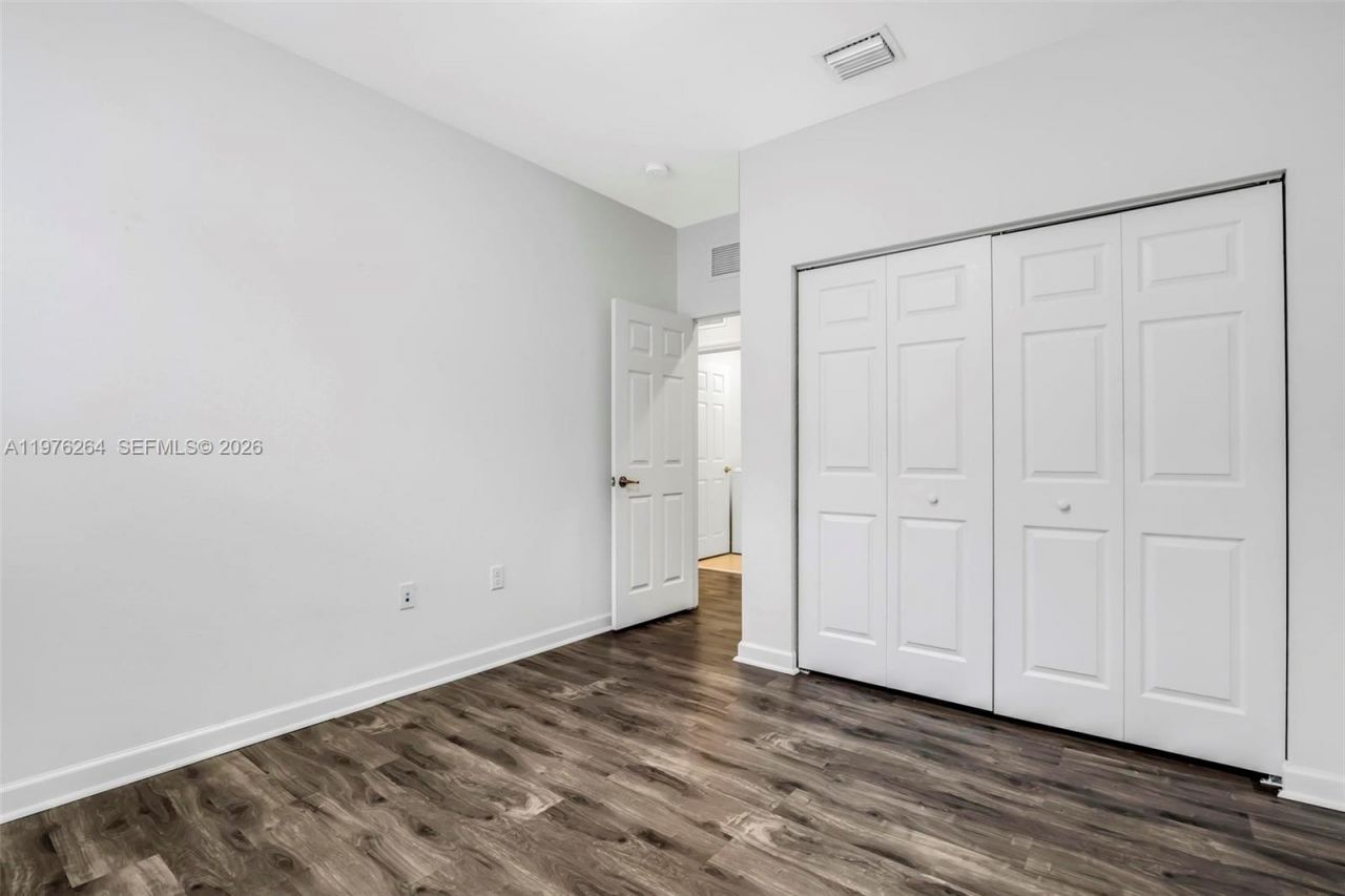 3440 W 100th Ter , Hialeah, FL 33018 Photo