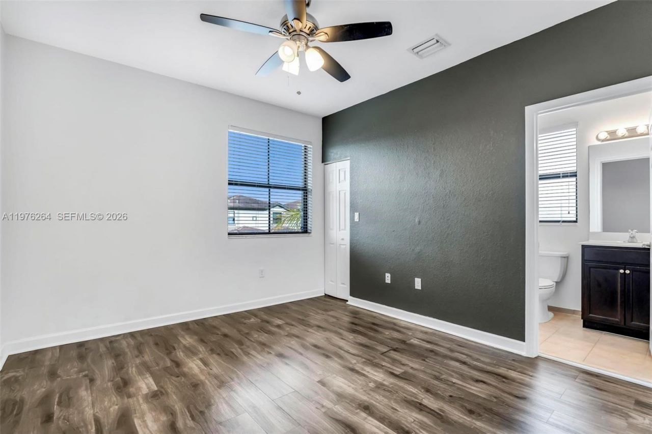 3440 W 100th Ter , Hialeah, FL 33018 Photo