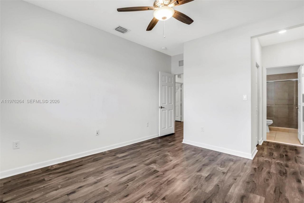 3440 W 100th Ter , Hialeah, FL 33018 Photo