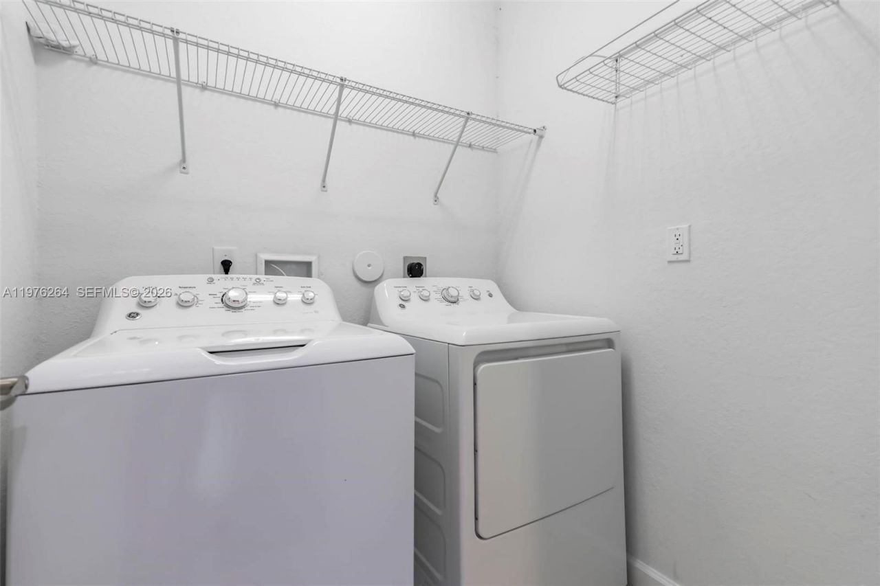 3440 W 100th Ter , Hialeah, FL 33018 Photo