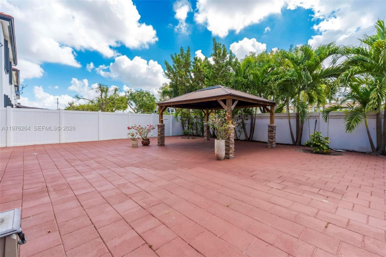3440 W 100th Ter , Hialeah, FL 33018 Photo