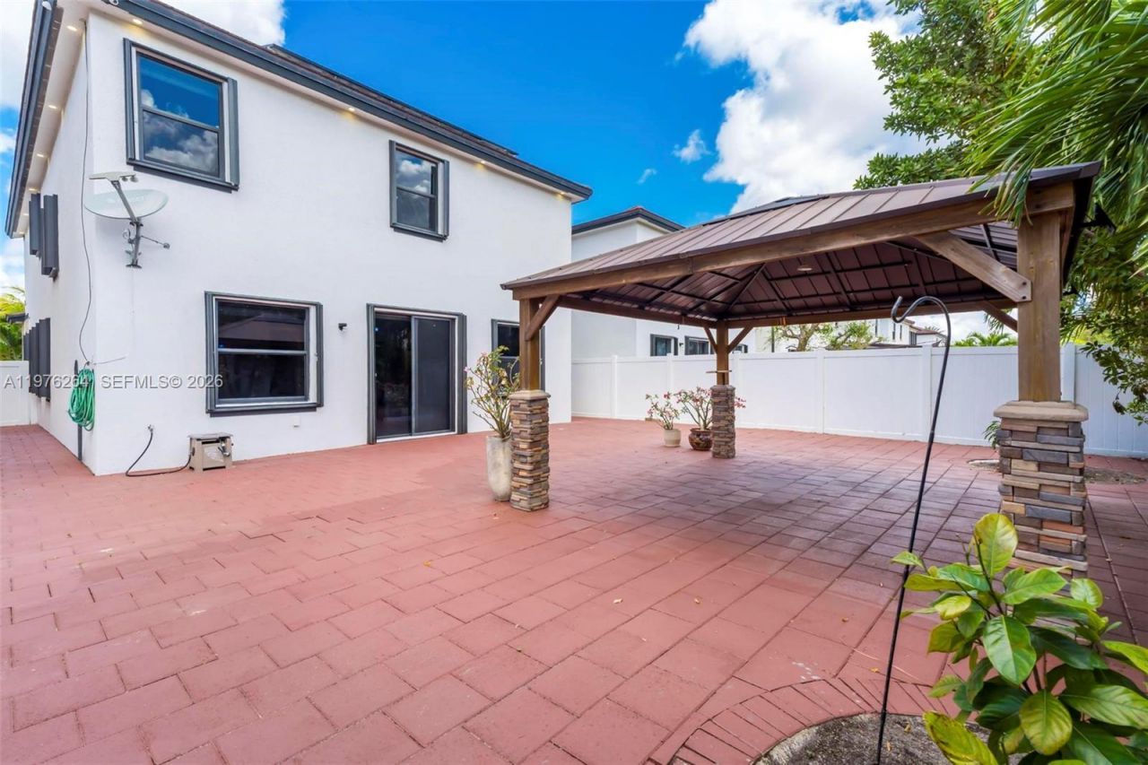 3440 W 100th Ter , Hialeah, FL 33018 Photo