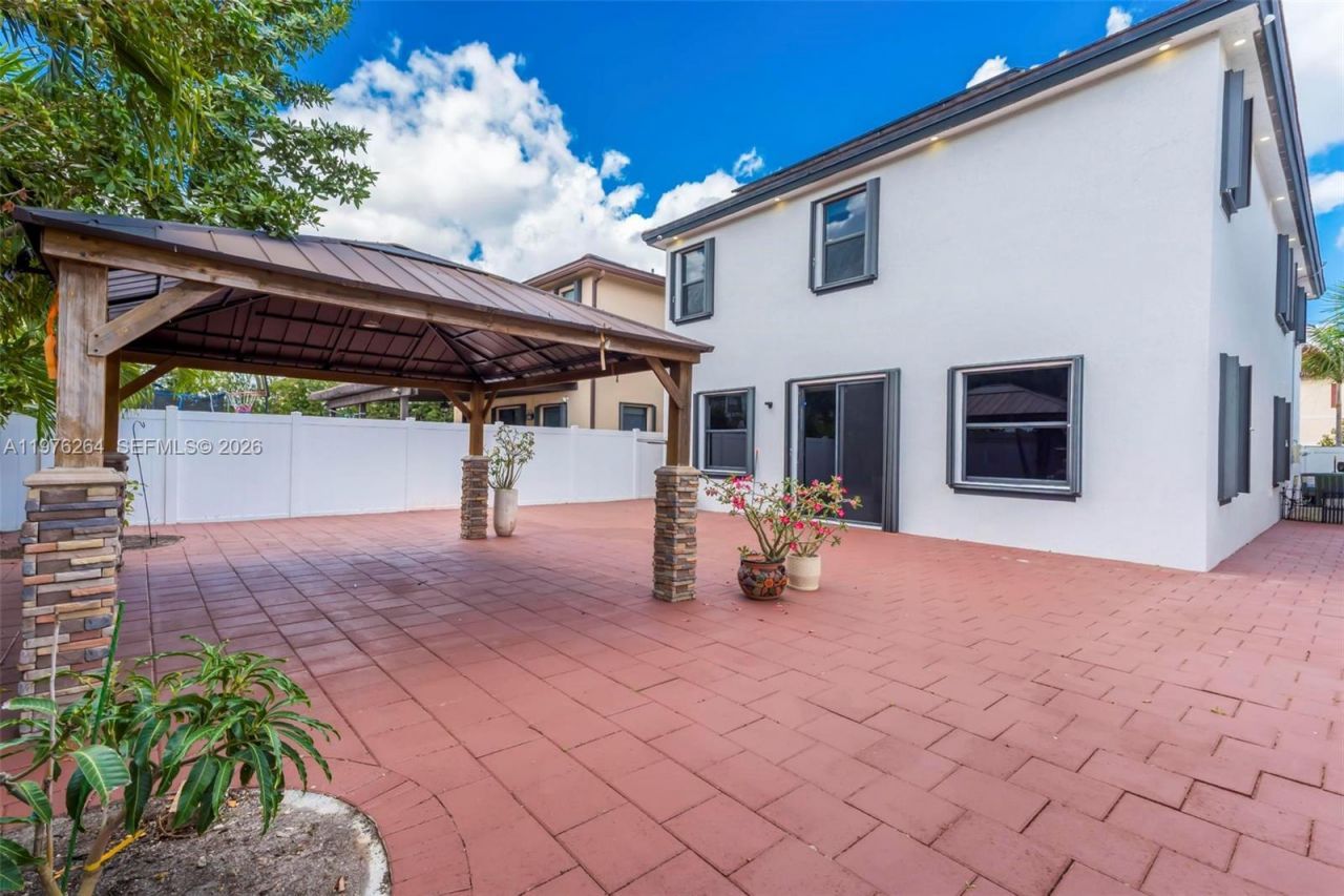 3440 W 100th Ter , Hialeah, FL 33018 Photo