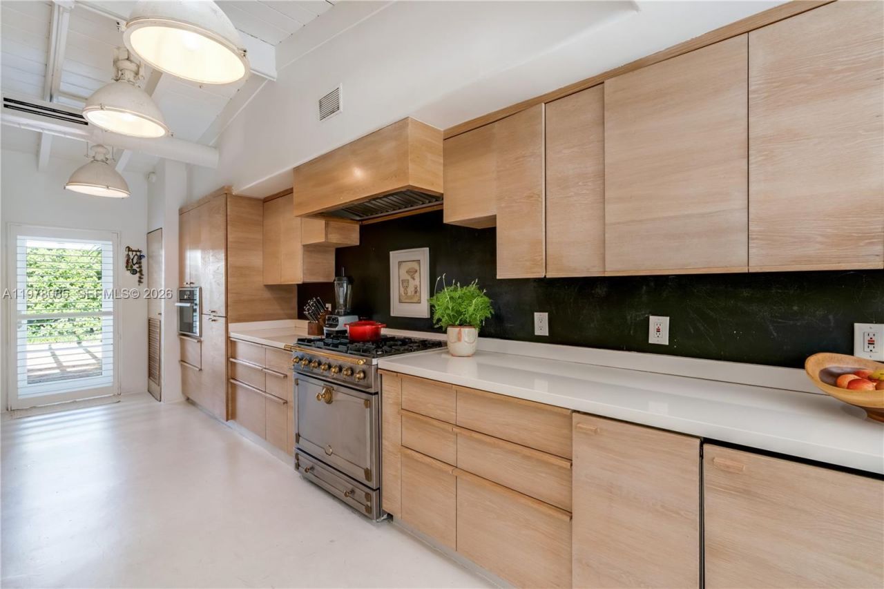 330 Gulf Rd , Key Biscayne, FL 33149 Photo