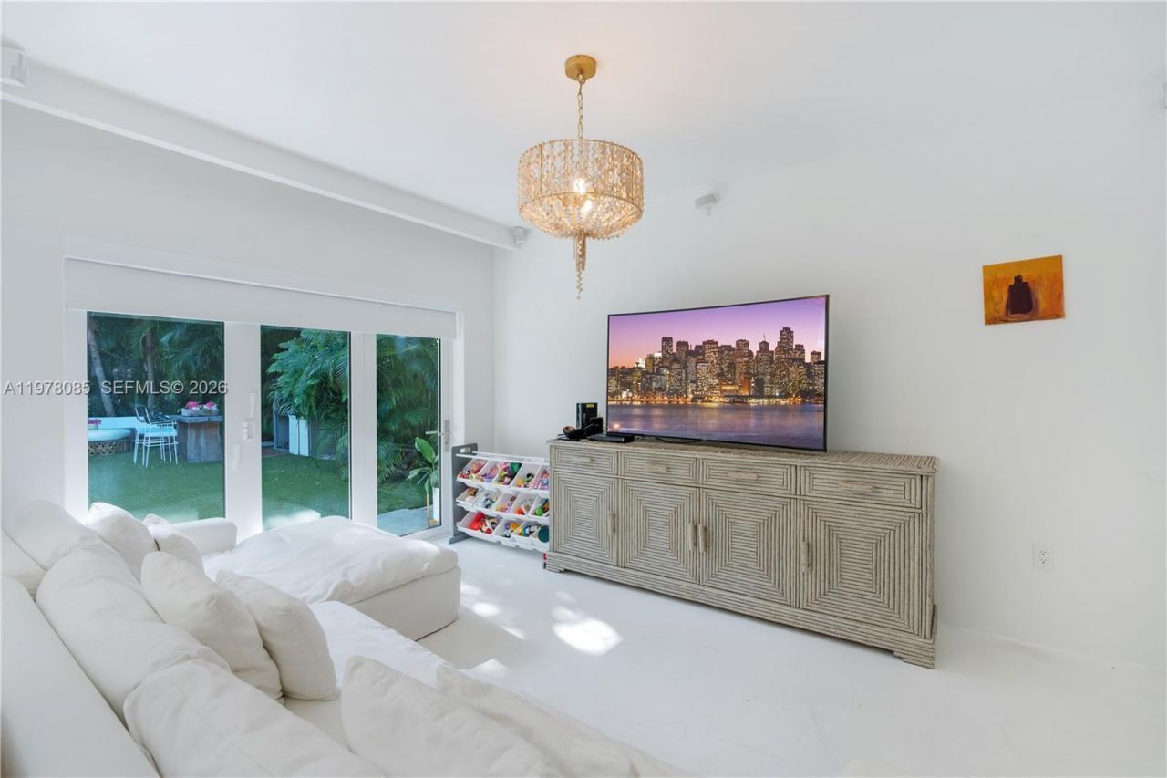 330 Gulf Rd , Key Biscayne, FL 33149 Photo