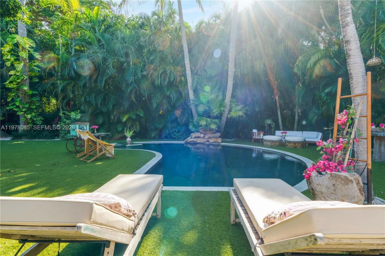 330 Gulf Rd , Key Biscayne, FL 33149 Photo