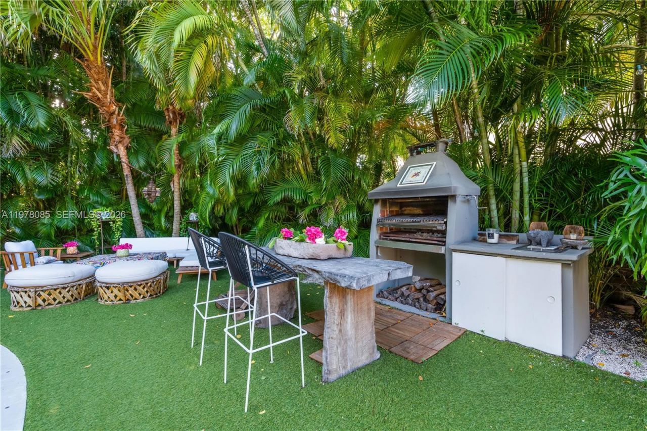 330 Gulf Rd , Key Biscayne, FL 33149 Photo