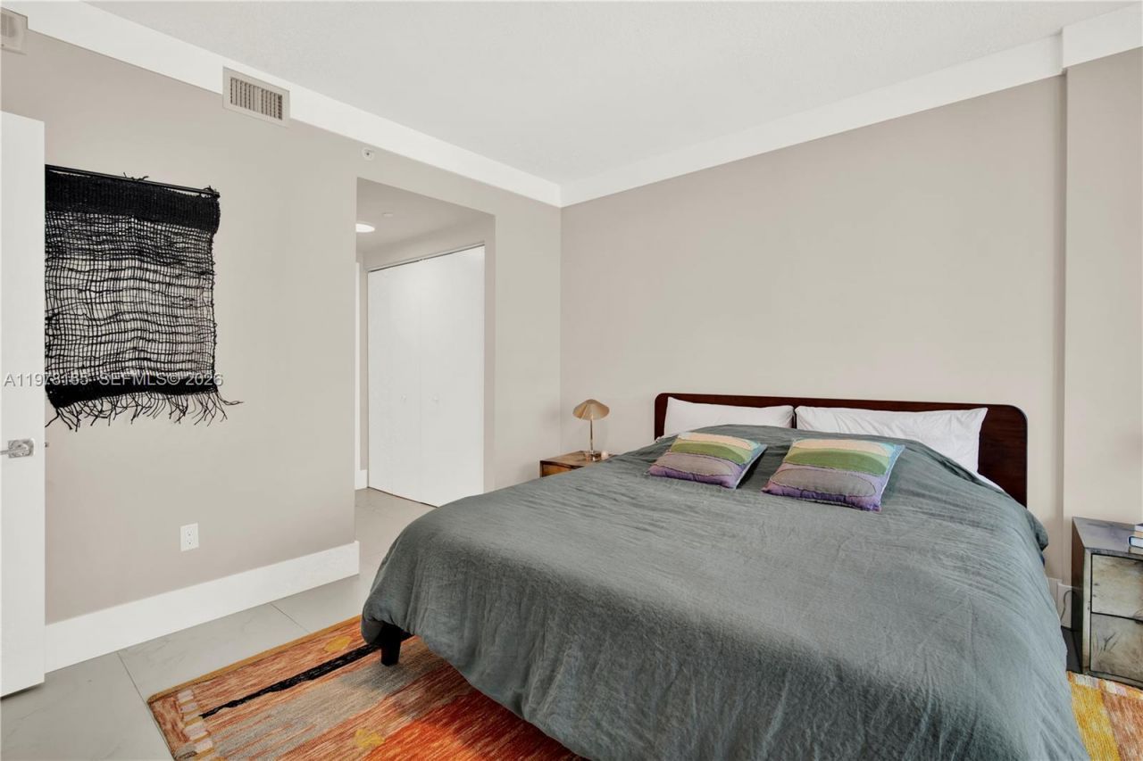 488 NE 18th St, Unit 2507, Miami, FL 33132 Photo