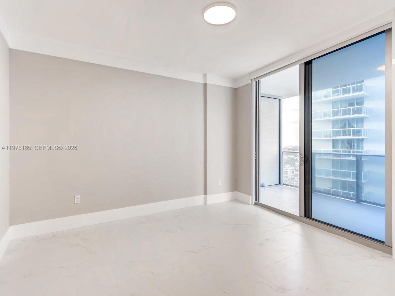 488 NE 18th St, Unit 2507, Miami, FL 33132 Photo