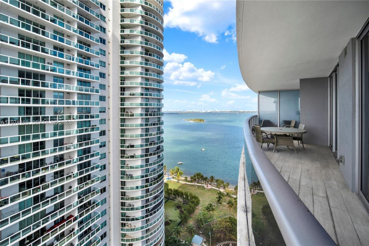 488 NE 18th St, Unit 2507, Miami, FL 33132 Photo