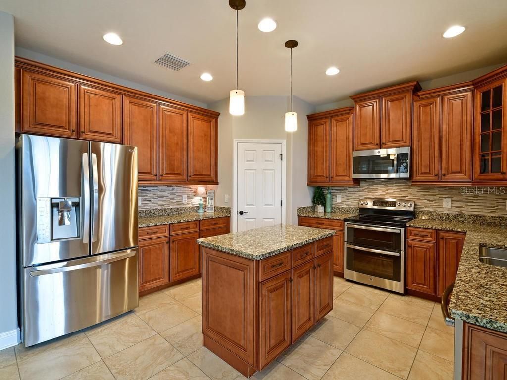 8031 111th Terrace E, Parrish, FL 34219 Photo