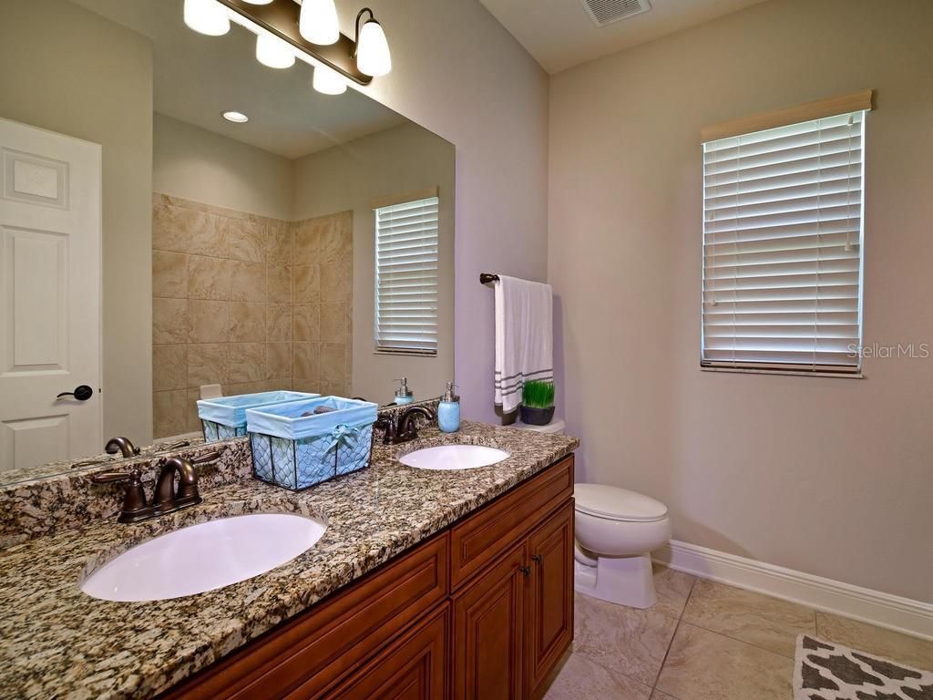 8031 111th Terrace E, Parrish, FL 34219 Photo