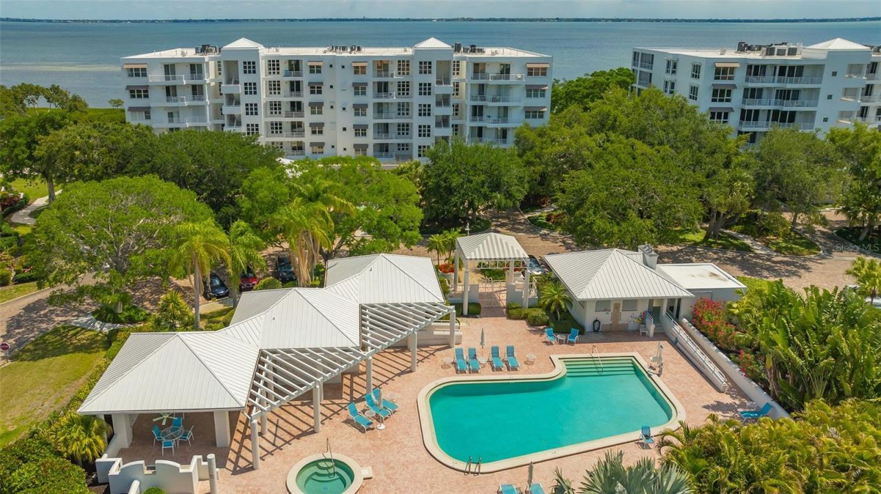 2450 Harbourside Drive, Unit 212, Longboat Key, FL 34228 Photo
