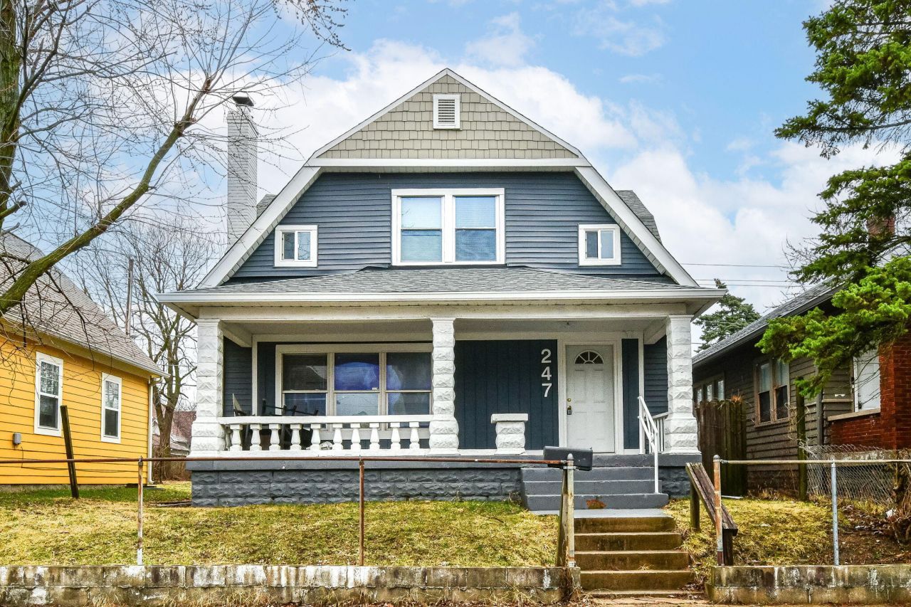 247 Hendricks Place, Indianapolis, IN 46201 Main Photo