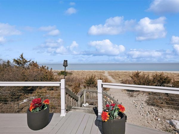 171 Harbor Beach Road, Mount Sinai, NY 11766