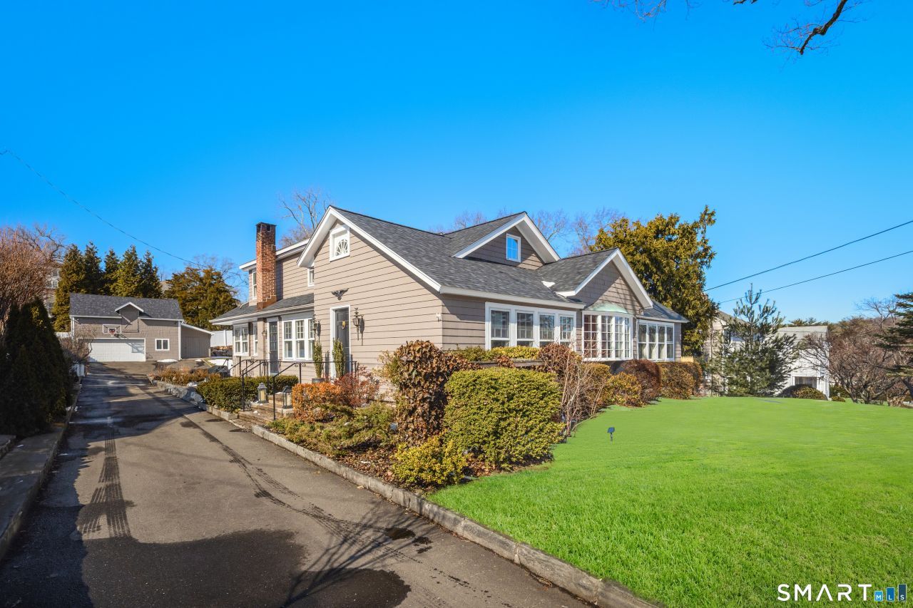 100 Harrison, New Canaan, CT 06840 Main Photo