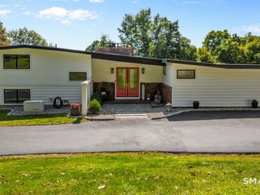 145 Pine Hill , New Fairfield, CT 06812