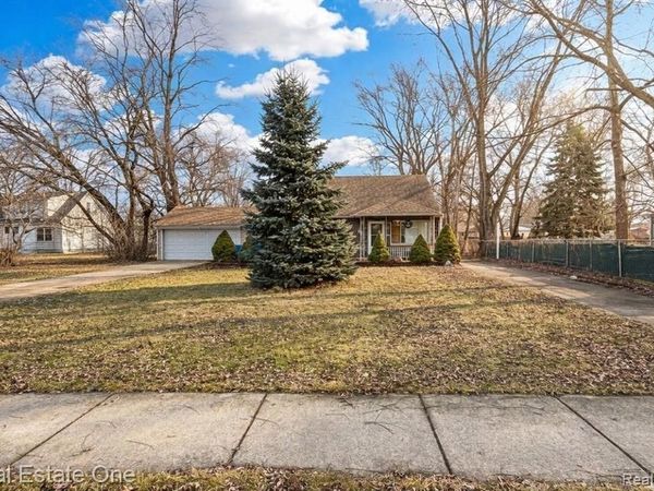 23340 Cunningham Avenue, Warren, MI 48091