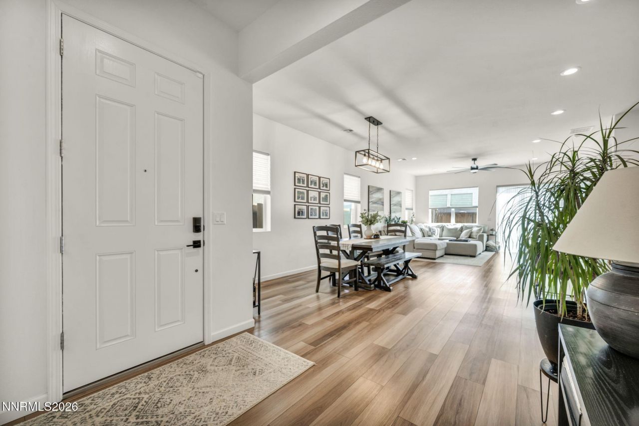 2469 Metolius Drive, Sparks, NV 89436 Photo