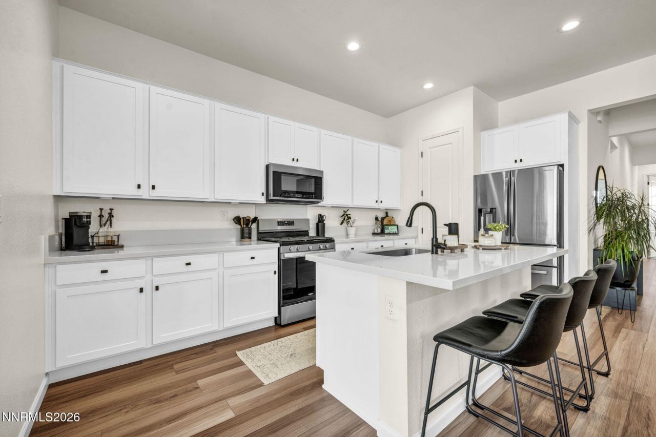 2469 Metolius Drive, Sparks, NV 89436 Photo