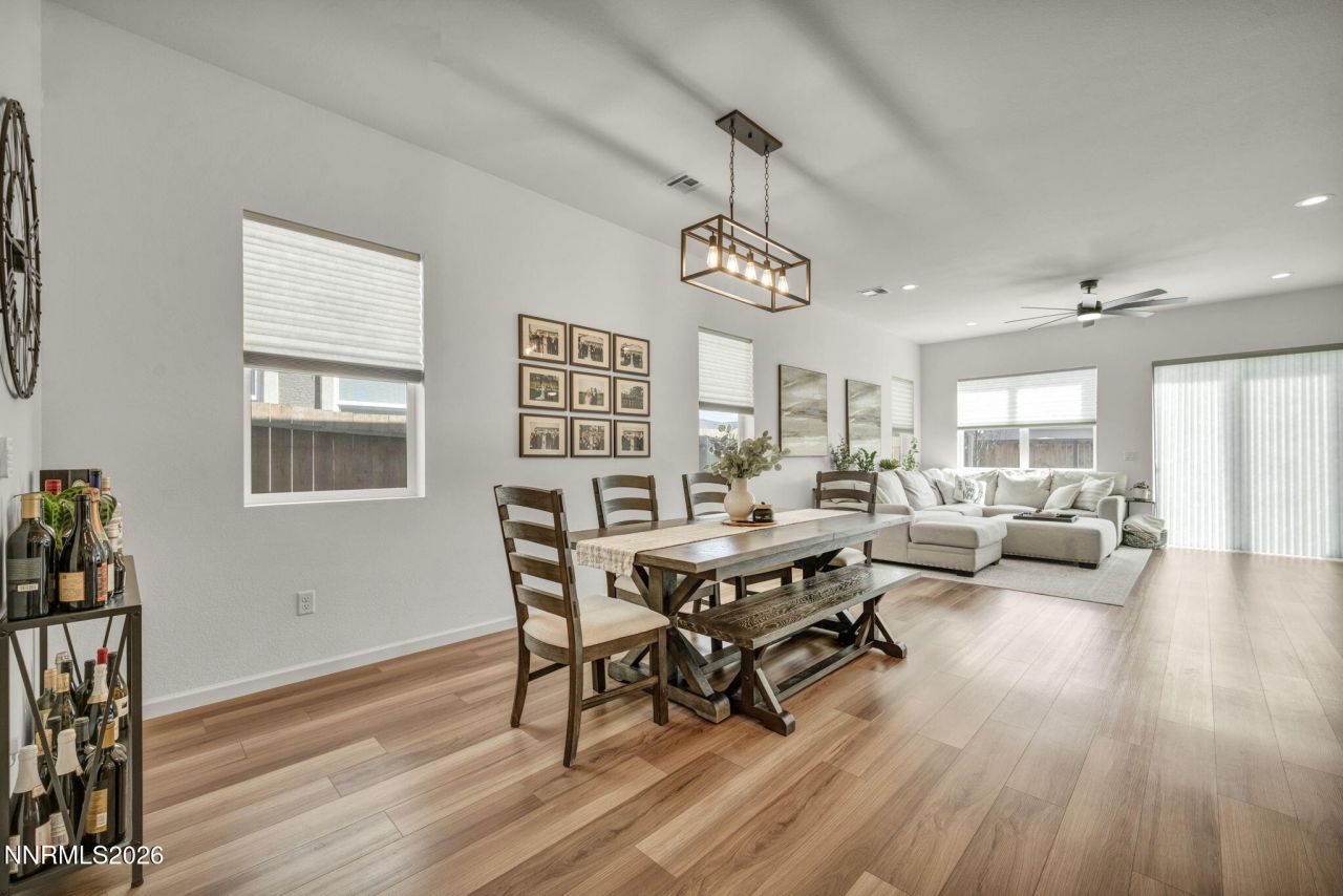 2469 Metolius Drive, Sparks, NV 89436 Photo