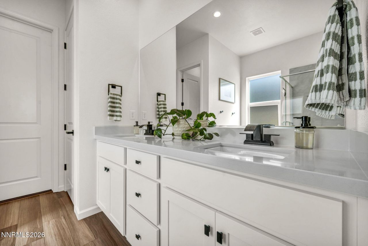 2469 Metolius Drive, Sparks, NV 89436 Photo