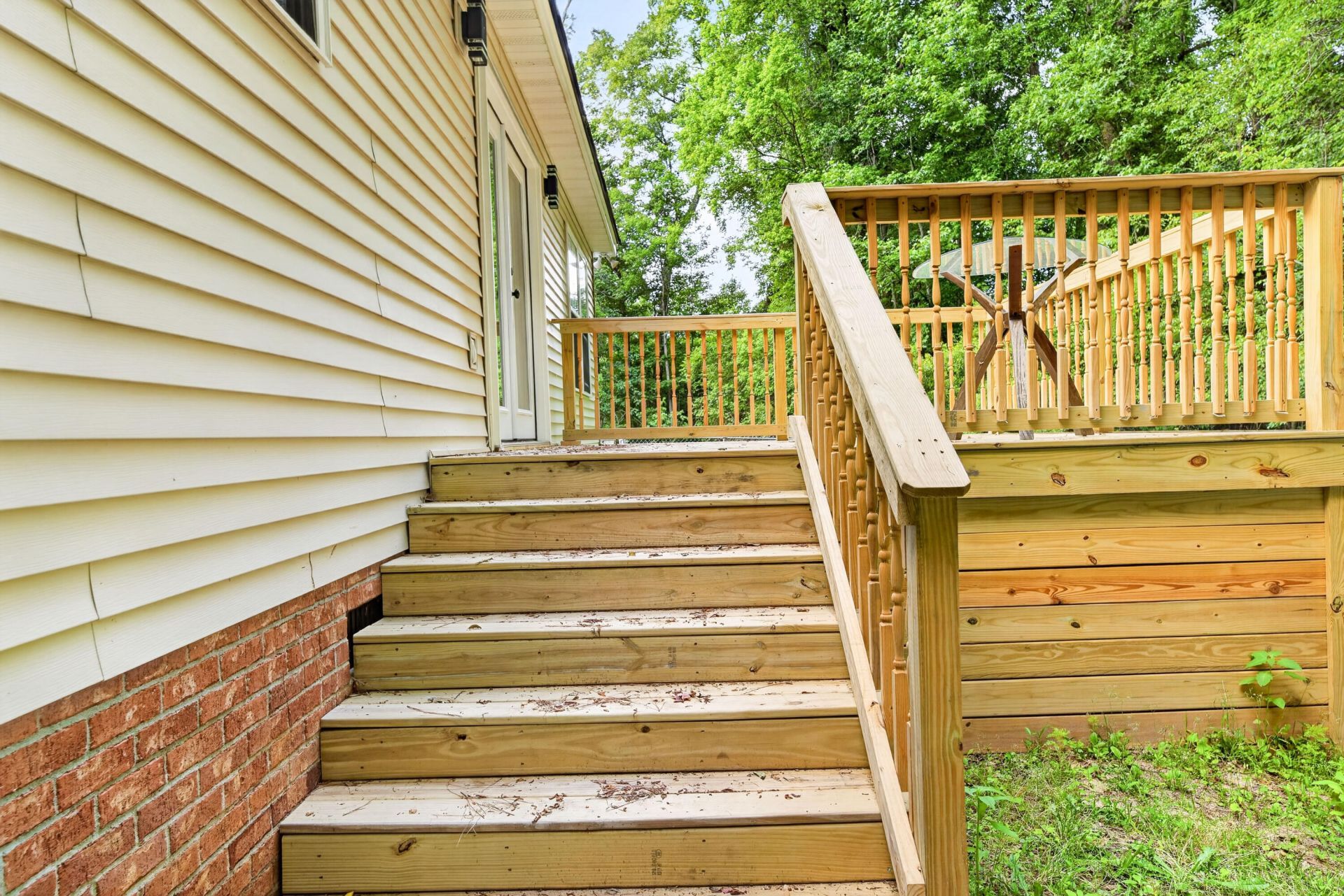 135 Litchfield Court Photo 39