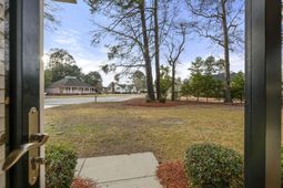 135 Litchfield Court photo 4