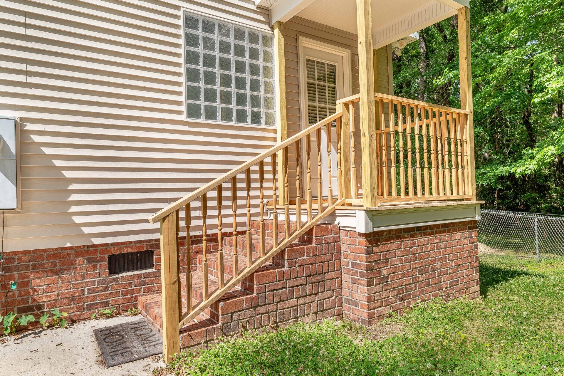 135 Litchfield Court Photo 40