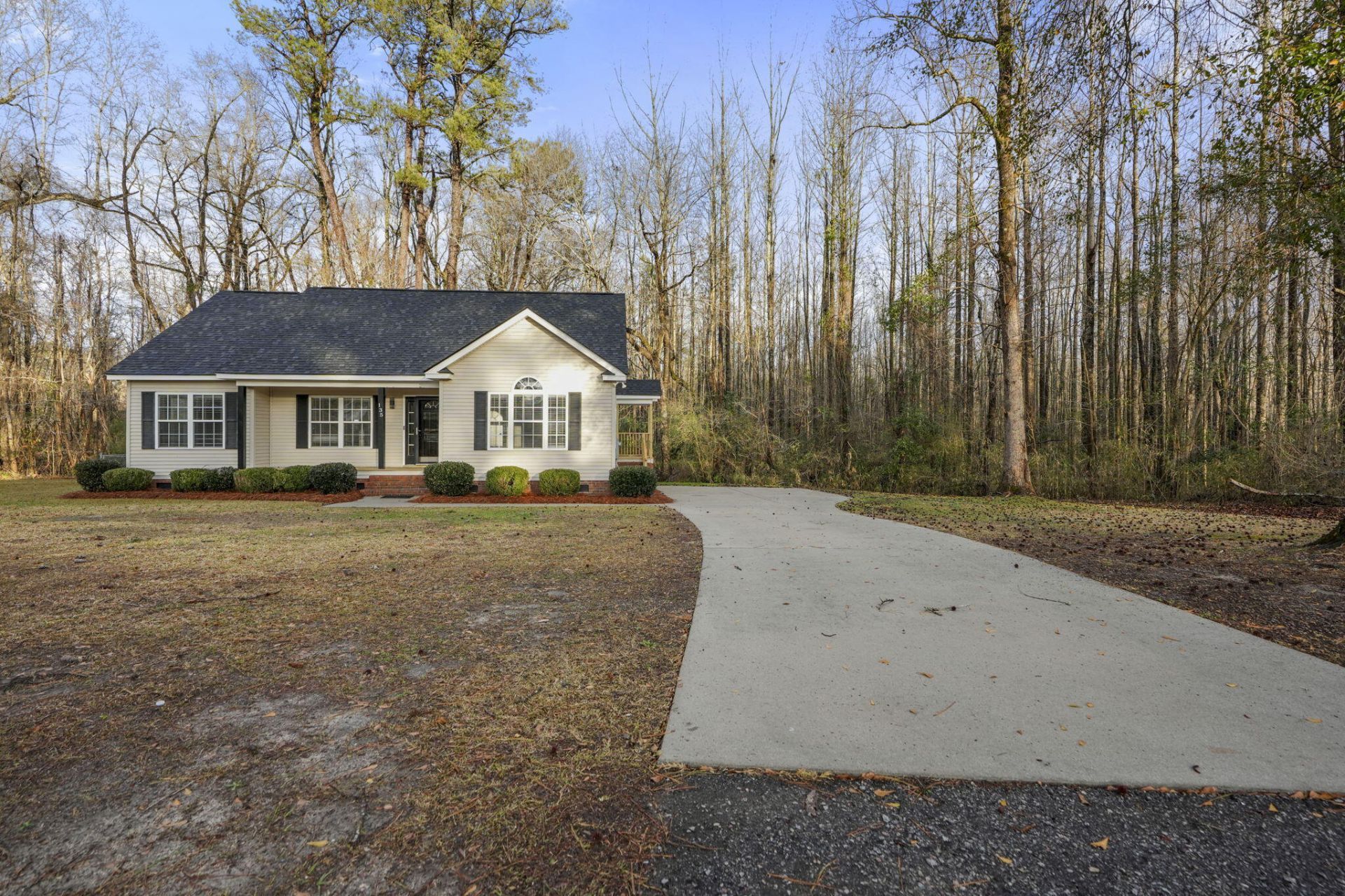 135 Litchfield Court Photo 55