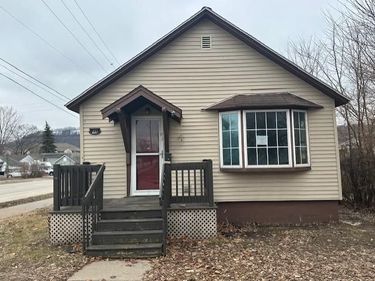 227 E 10th Street, Winona, MN 55987