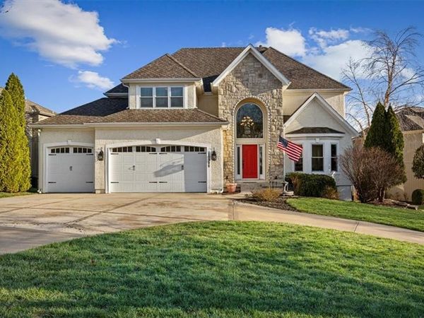 10908 W 144th Street, Overland Park, KS 66221