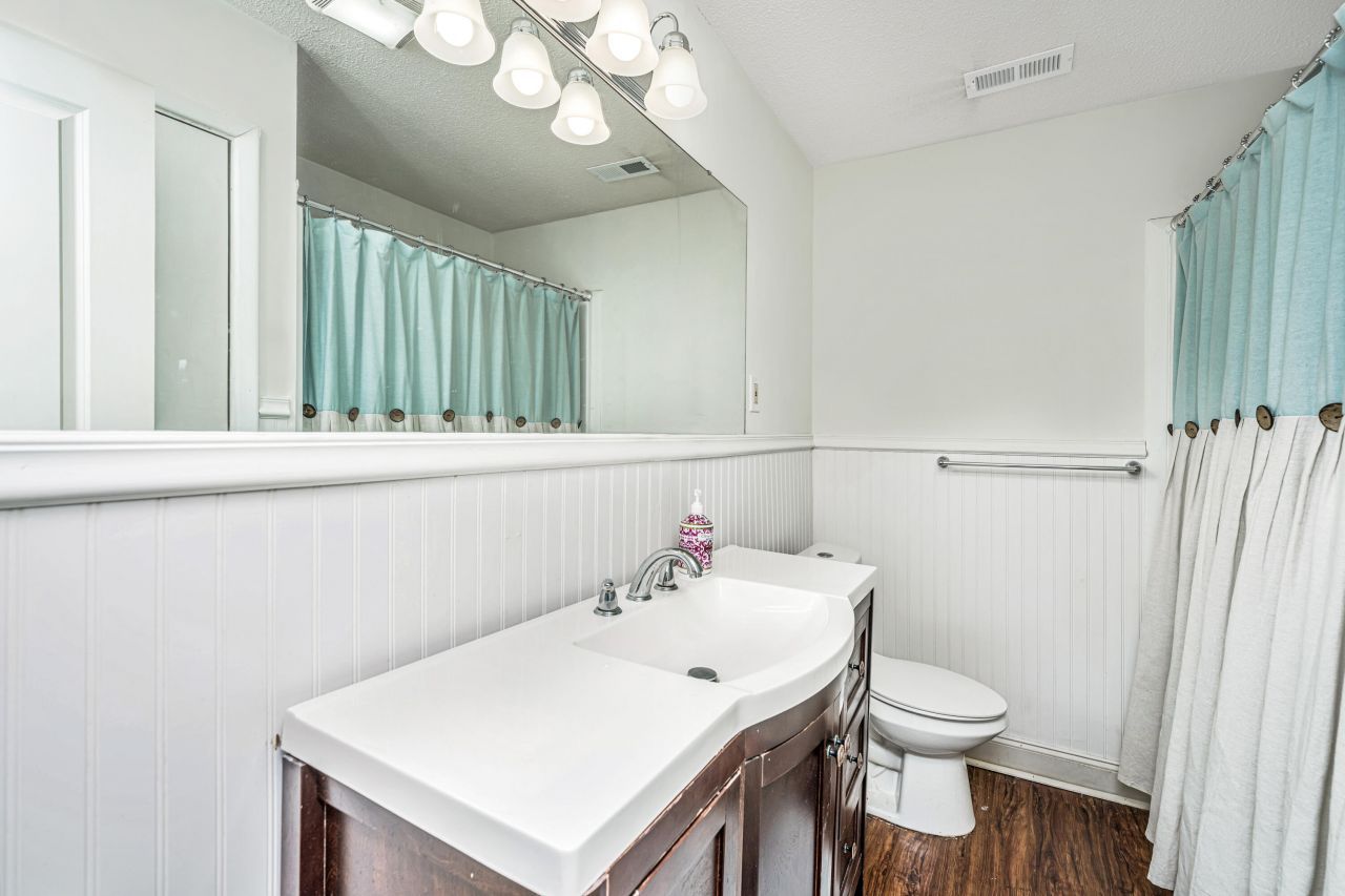 5310 Helene Drive Photo 32