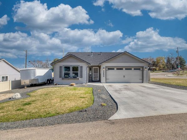 10600 W Cruser Dr, Boise, ID 83709