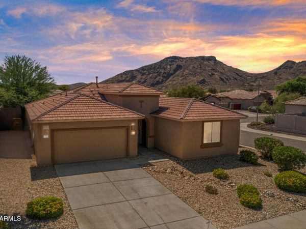 5511 W DESPERADO Way, Phoenix, AZ 85083