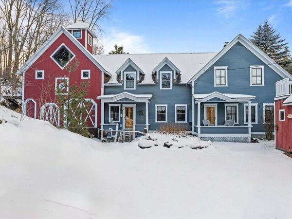 4 Highland Avenue, Stowe, VT 05672
