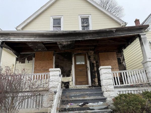 2922 N 17th STREET, Milwaukee, WI 53206