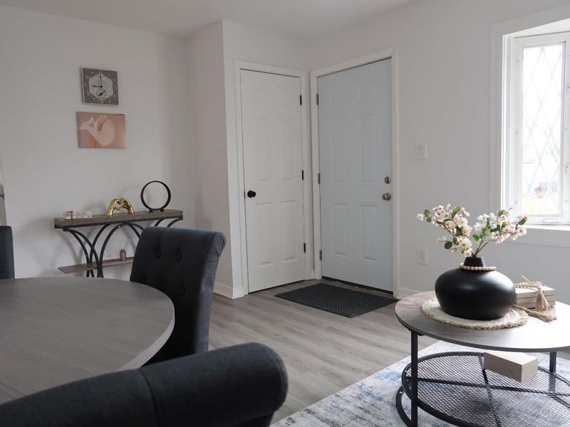 3252 Deshler Drive, Colerain Township, OH 45251 Photo 2