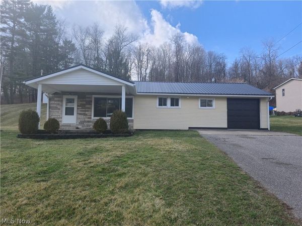 71598 Sunny Acres Drive , Martins Ferry, OH 43935