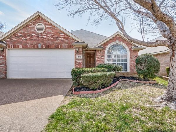 402 Horse Shoe Drive, Euless, TX 76039