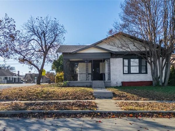 820 Marion Avenue, Fort Worth, TX 76104