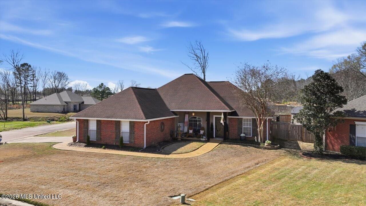 522 Patrick Farms Drive, Pearl, MS 39208 Main Photo