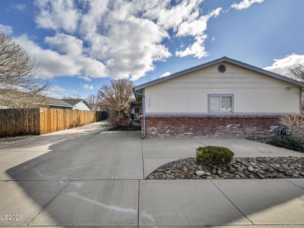 3147 Heaton Way, Carson City, NV 89701