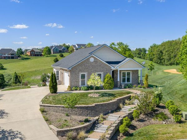 45 Fairway CT, Daleville, VA 24083