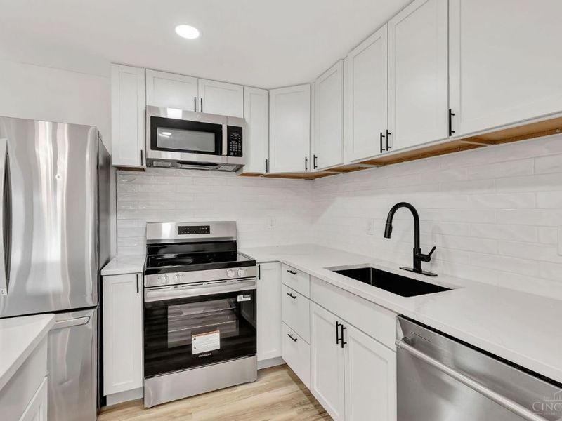 8719 Hood Court, Mount Healthy, OH 45231 Photo 14