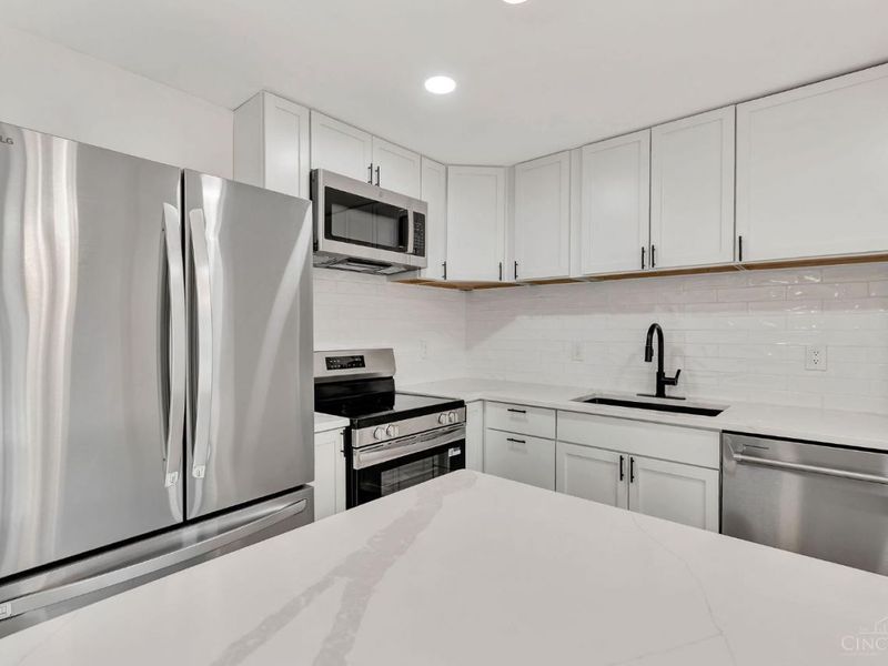 8719 Hood Court, Mount Healthy, OH 45231 Photo 15