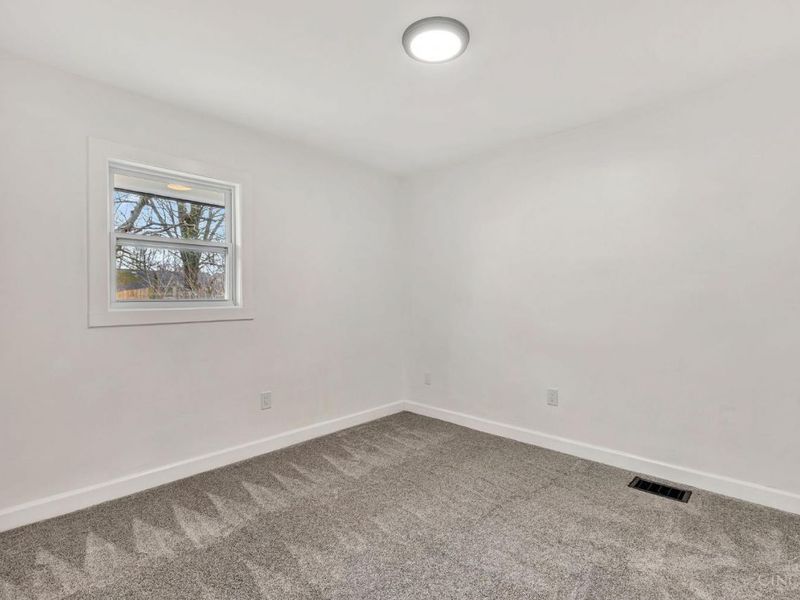 8719 Hood Court, Mount Healthy, OH 45231 Photo 21