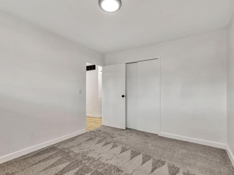 8719 Hood Court, Mount Healthy, OH 45231 Photo 24